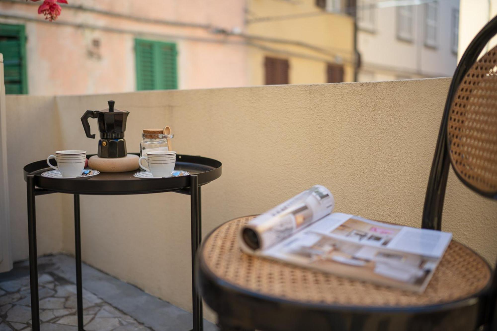 Saliscendi Appartement Pietrasanta Buitenkant foto
